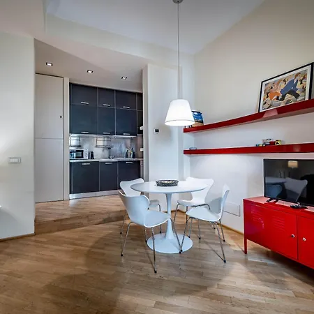 Apartment Yd Servi *