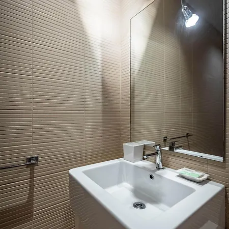 Yd Servi Apartment Florence