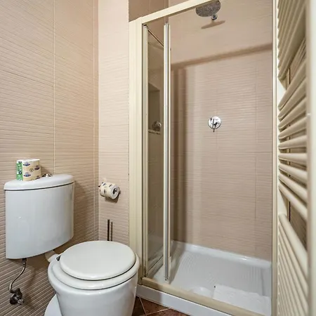 Yd Servi Apartment Florence