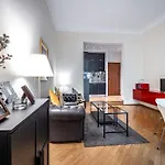 Yd Servi Apartment *
