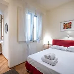 Apartment Yd Servi *
